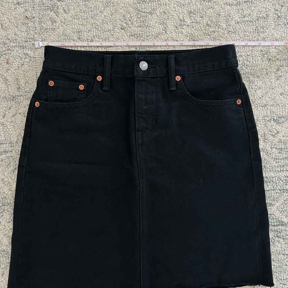 levi’s Black Denim Skirt